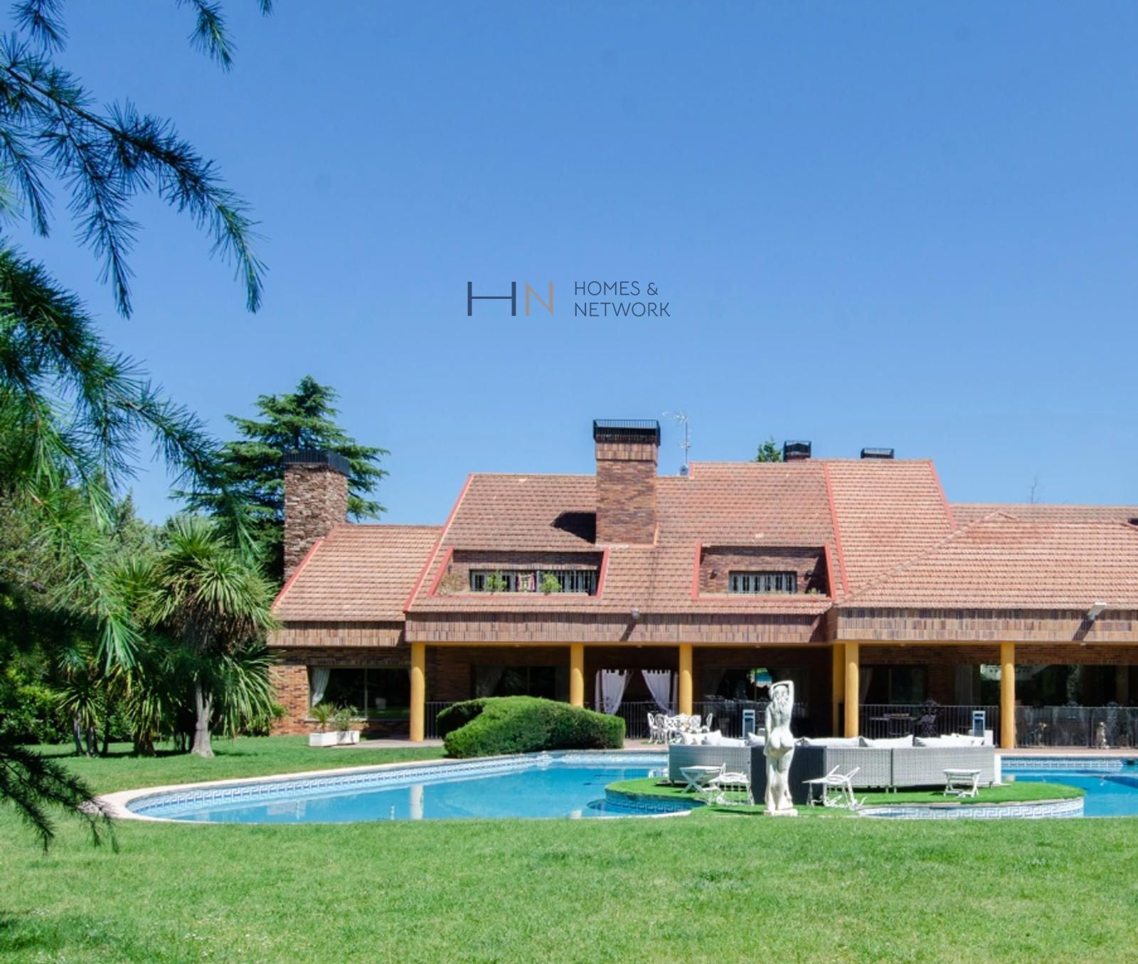 Chalet Independiente en venta Alcobendas, Madrid. Ref: 2392. Homes & Network