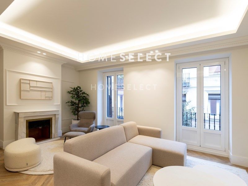 Piso en venta Madrid. Ref: 1002. Home Select