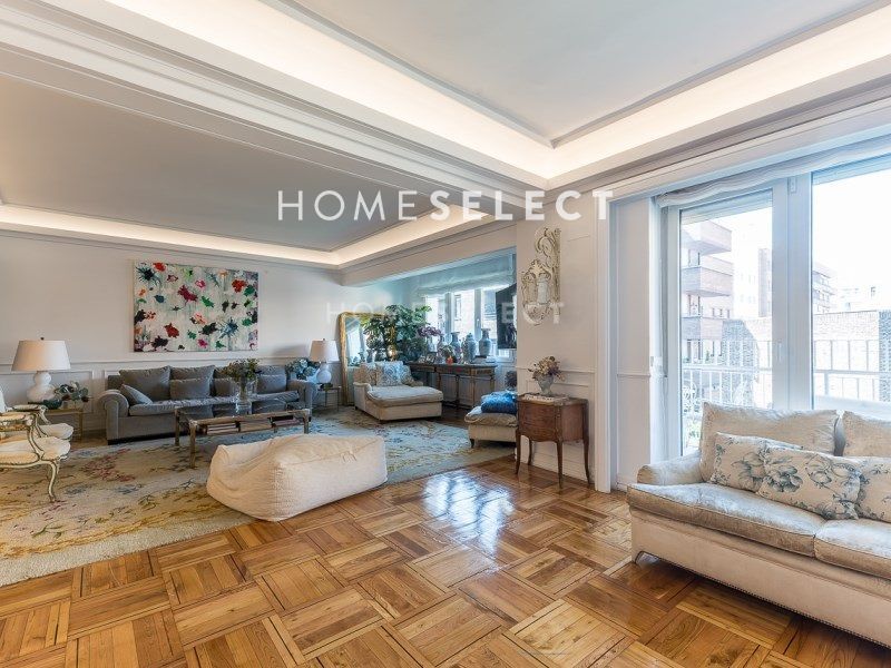 Piso en alquiler Madrid. Ref: 1164. Home Select