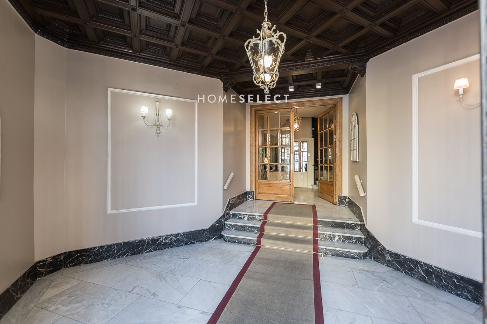 Home Select presenta este estupendo ático exterior, que se alquila completamente amueblado, en el barrio de Salamanca. - Foto 41