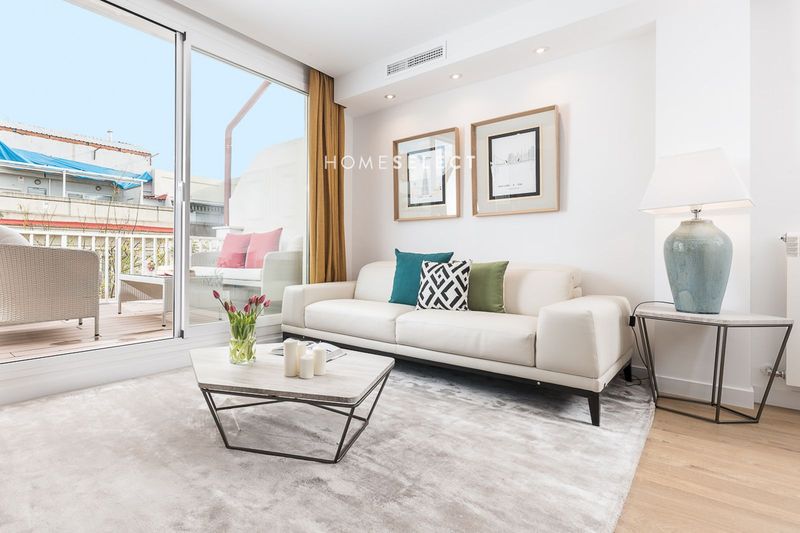 Ático en alquiler Madrid. Ref: 3910. Home Select