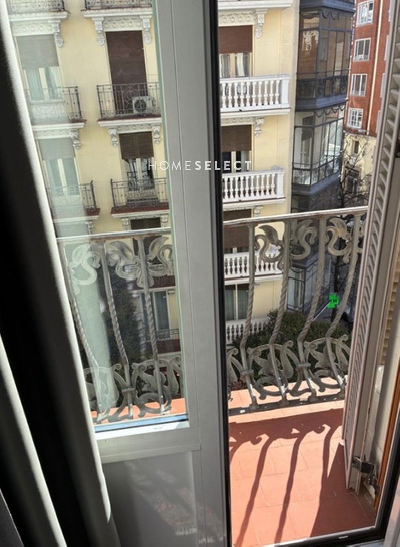 Flat for sale Madrid. Ref: 4044. Home Select