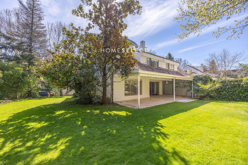 Chalet Independiente en venta Madrid. Ref: 4087. Home Select
