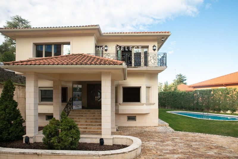 Townhouse for rent Madrid. Ref: 4124. Home Select