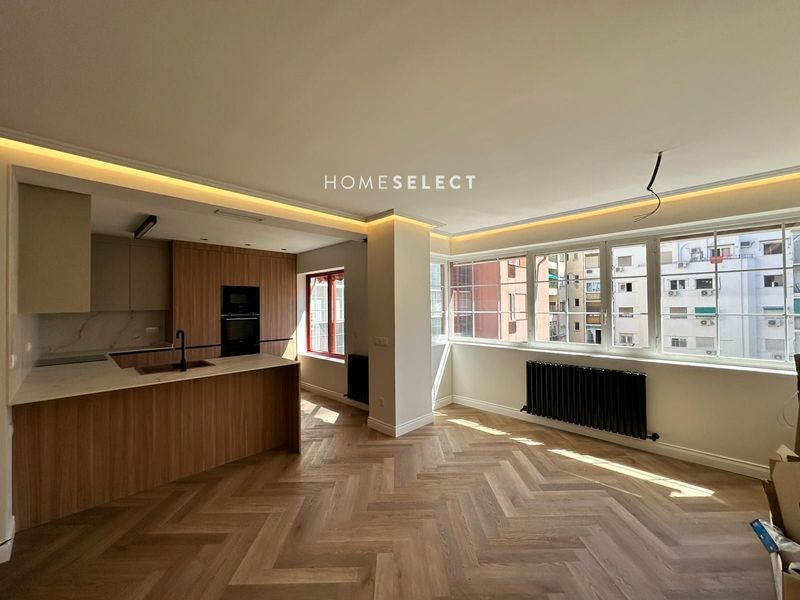 Flat for sale Madrid. Ref: 4295. Home Select