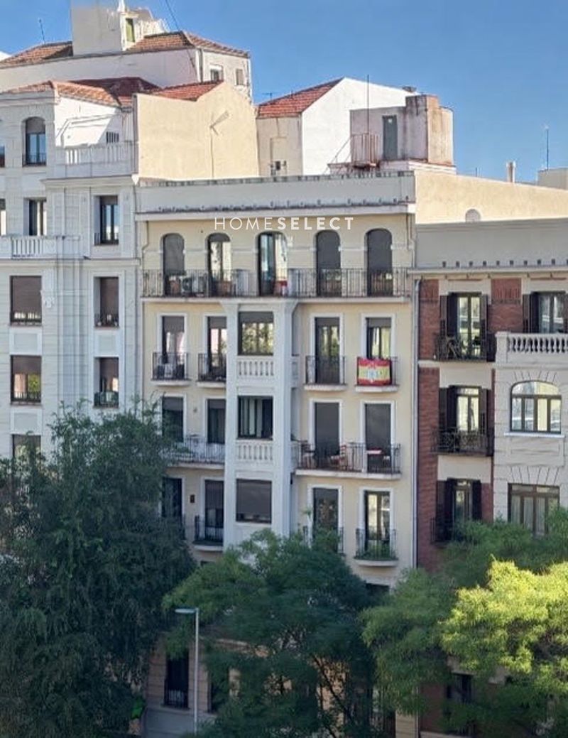 Flat for sale Madrid. Ref: 4351. Home Select