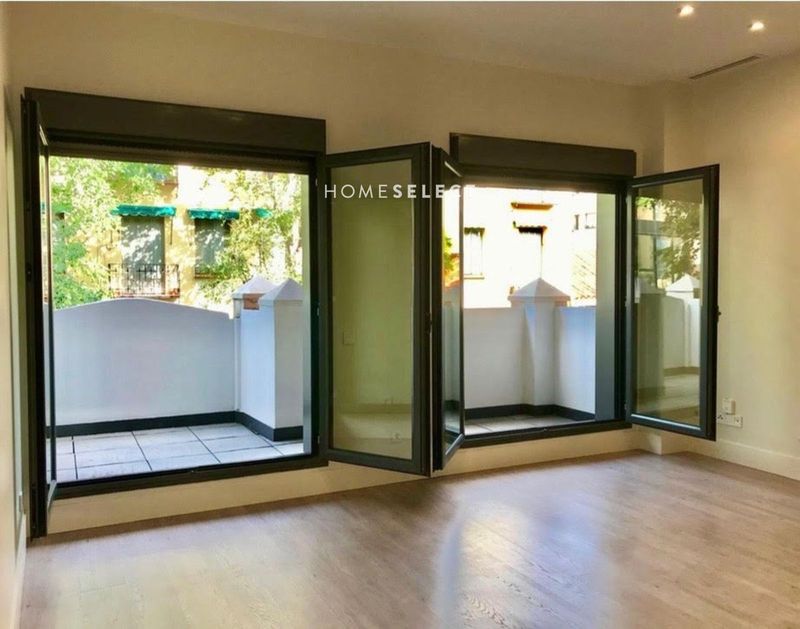 Flat for sale Madrid. Ref: 4357. Home Select