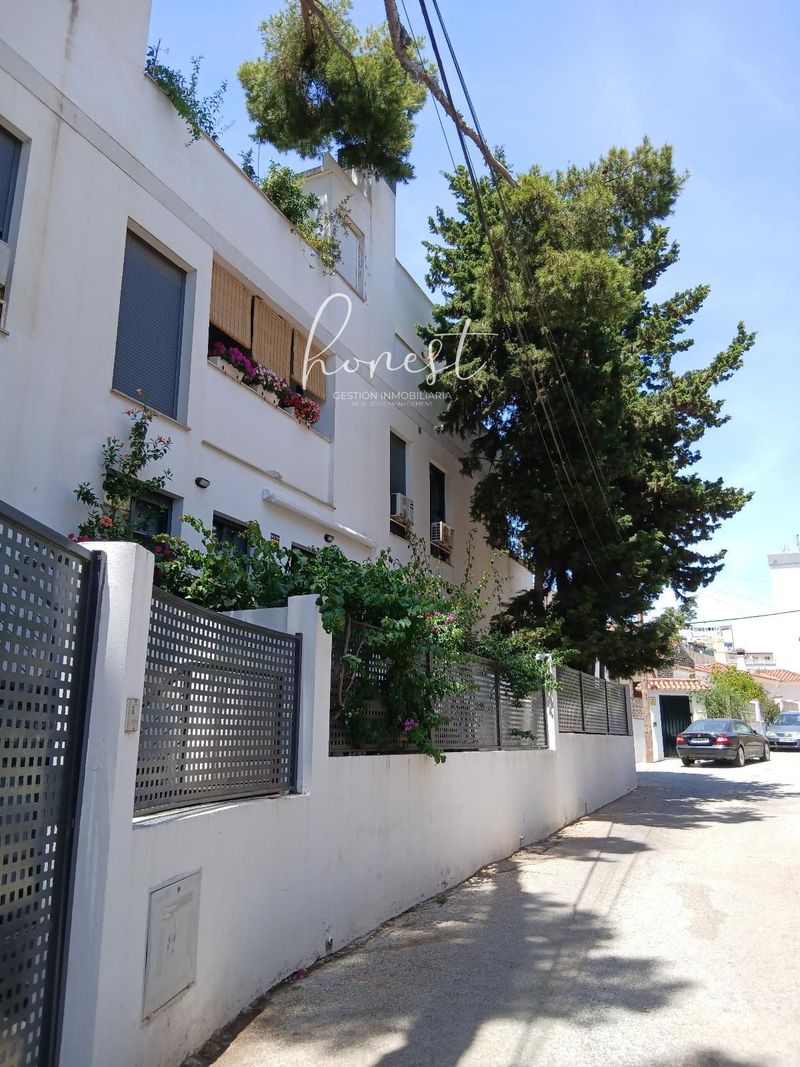 Apartamento en venta Torremolinos, Málaga. Ref: 1027. Honest