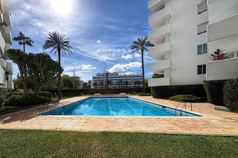 Apartamento en venta Ibiza, Baleares. Ref: 1067. HORIZONTE IBIZA REAL ESTATE