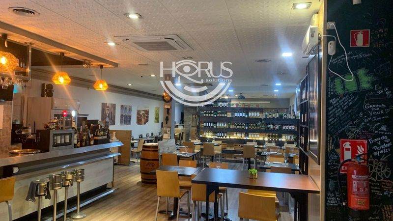 Local de Hostelería en traspaso Barcelona. Ref: 1027. Horus Solutions