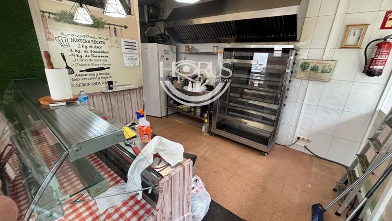 Local de Hostelería en traspaso Palau-Solita I Plegamans, Barcelona. Ref: 1045. Horus Solutions