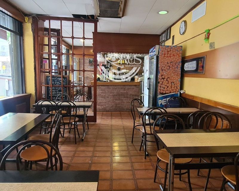 Local de Hostelería en traspaso Barcelona. Ref: 1052. Horus Solutions