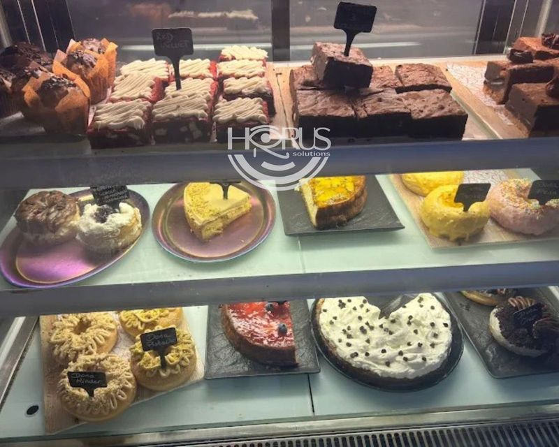 Local de Hostelería en traspaso Barcelona. Ref: 1061. Horus Solutions