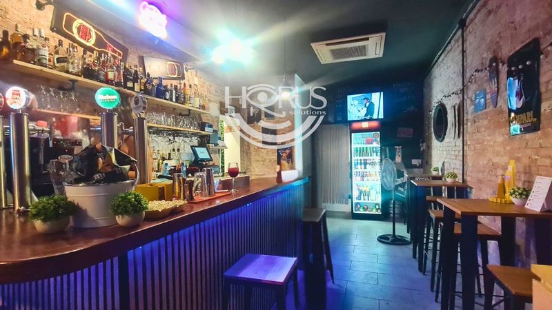 Local de Hostelería en traspaso Barcelona. Ref: 1068. Horus Solutions