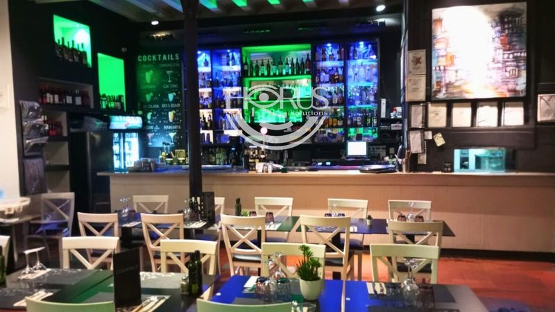 Local de Hostelería en traspaso Barcelona. Ref: 1076. Horus Solutions