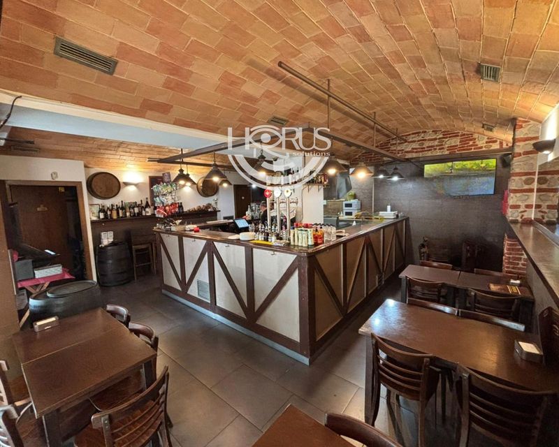 Local de Hostelería en traspaso Castelldefels, Barcelona. Ref: 1123. Horus Solutions