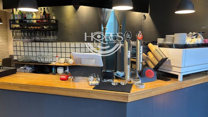 Local de Hostelería en traspaso Barcelona. Ref: 1158. Horus Solutions