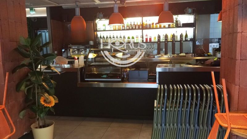 Local Comercial en traspaso Barcelona. Ref: 1167. Horus Solutions