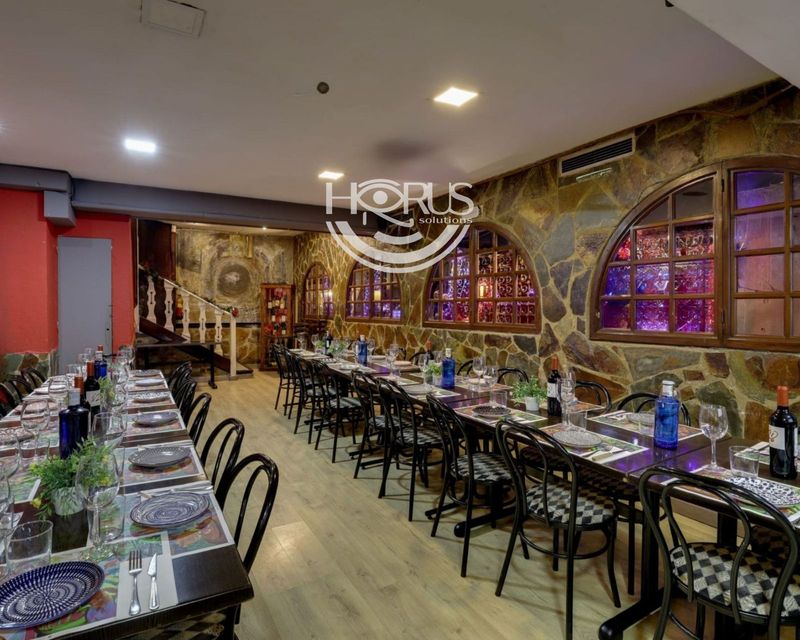 Local Comercial en traspaso Barcelona. Ref: 1174. Horus Solutions