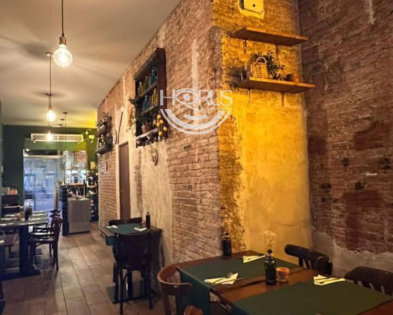 Local de Hostelería en traspaso Barcelona. Ref: 1178. Horus Solutions