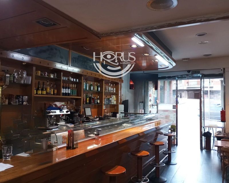 Local de Hostelería en traspaso Barcelona. Ref: 1182. Horus Solutions