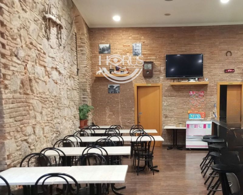 Local de Hostelería en traspaso Barcelona. Ref: 1195. Horus Solutions