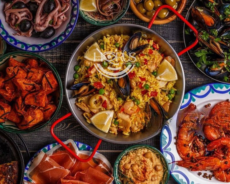 Local de Hostelería en traspaso Barcelona. Ref: 1200. Horus Solutions