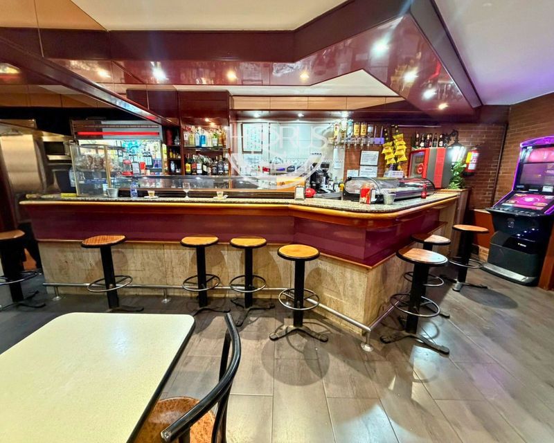 Local de Hostelería en traspaso Barcelona. Ref: 1214. Horus Solutions