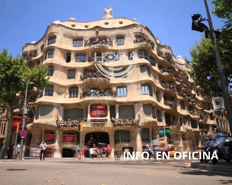 Local de Hostelería en traspaso Barcelona. Ref: 1225. Horus Solutions