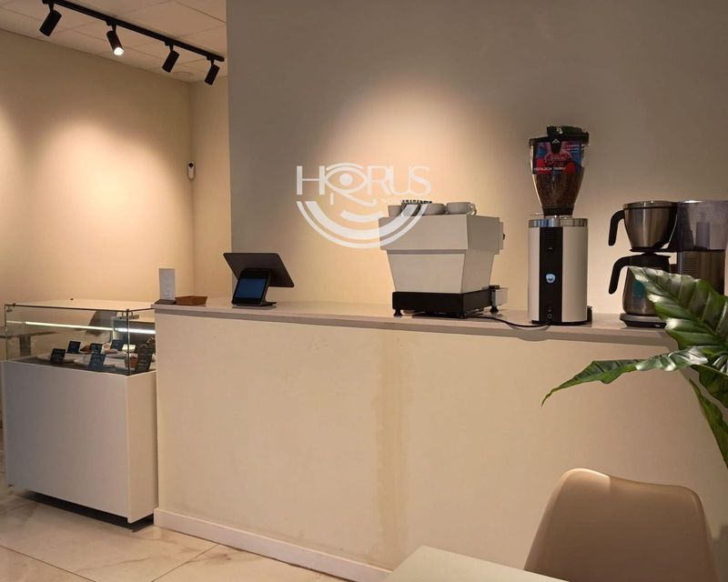 Local de Hostelería en traspaso Barcelona. Ref: 1227. Horus Solutions