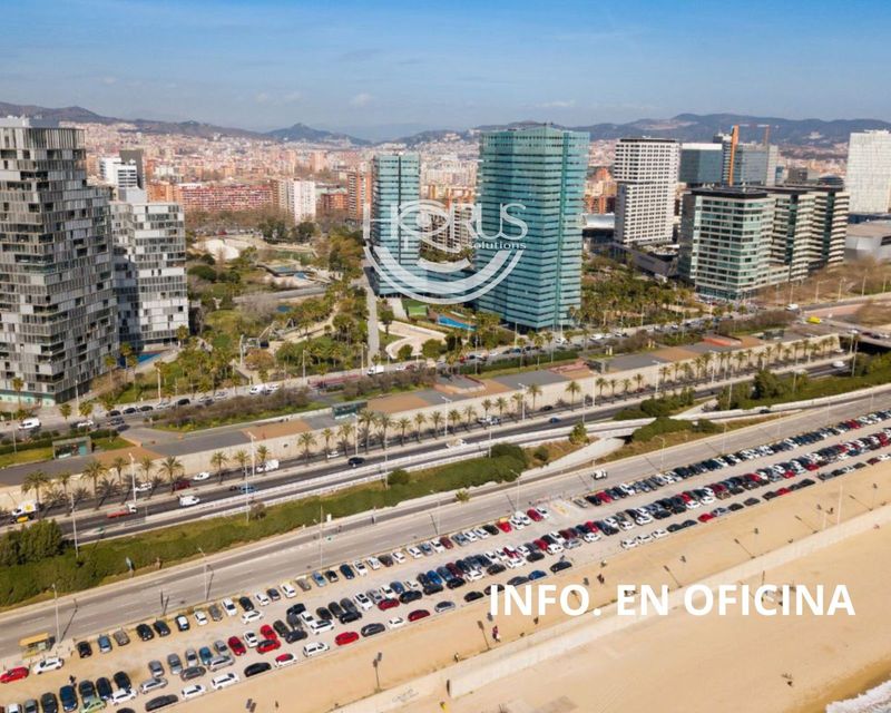 Local de Hostelería en traspaso Barcelona. Ref: 1228. Horus Solutions