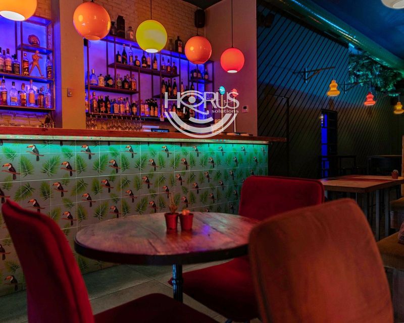 Local de Hostelería en traspaso Barcelona. Ref: 1253. Horus Solutions