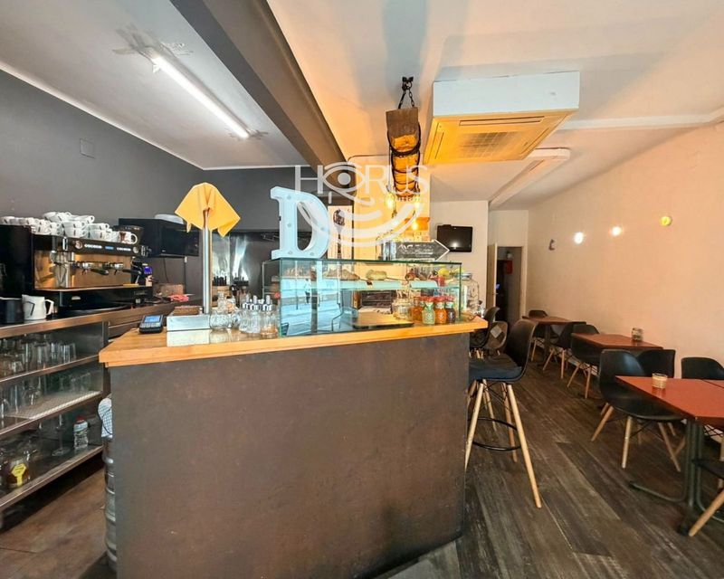 Local Comercial en traspaso Barcelona. Ref: 1285. Horus Solutions