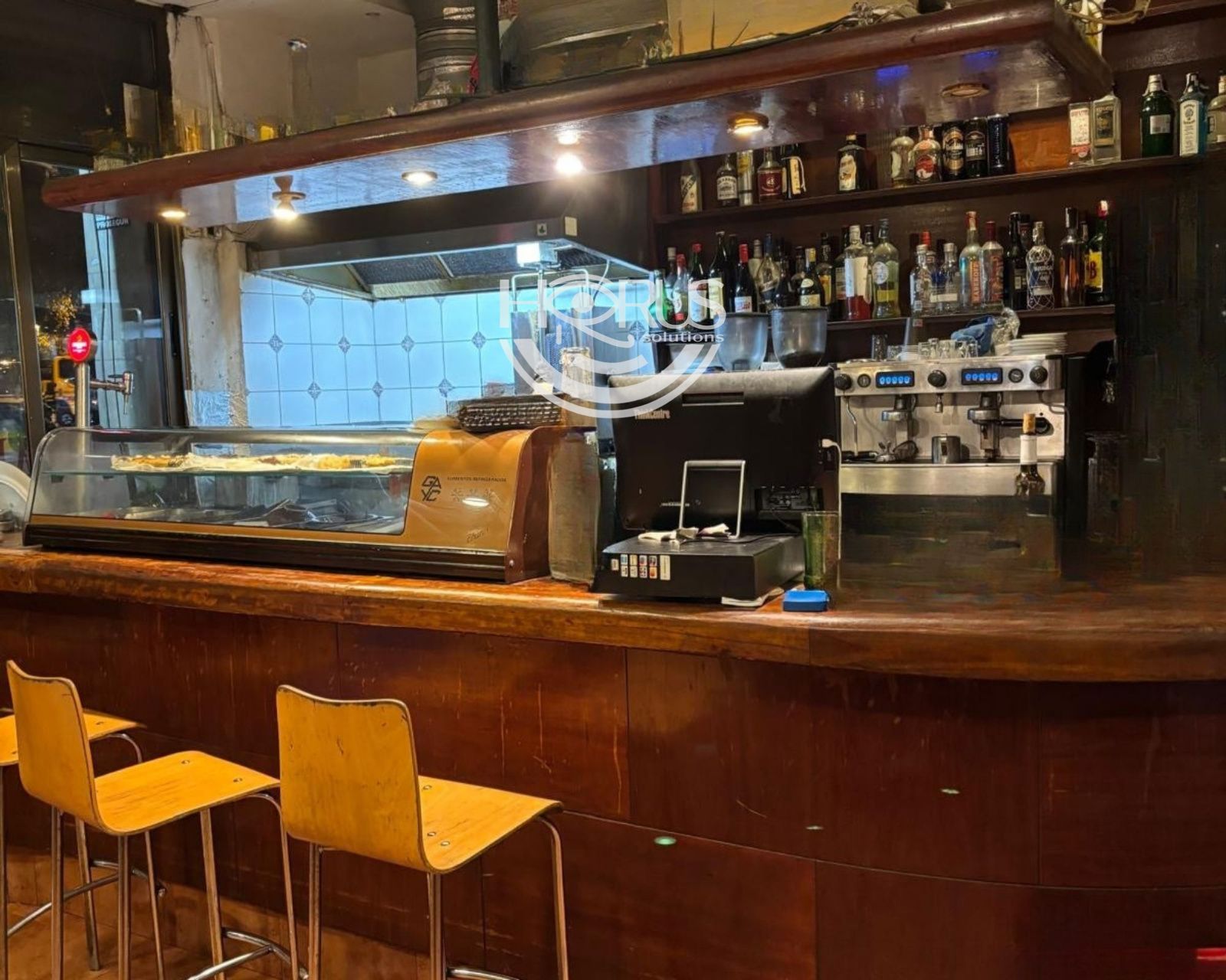 BAR-RESTAURANTE  CON TERRAZA: UN ACTIVO HOSTELERO CON MUCHO POR EXPLOTAR