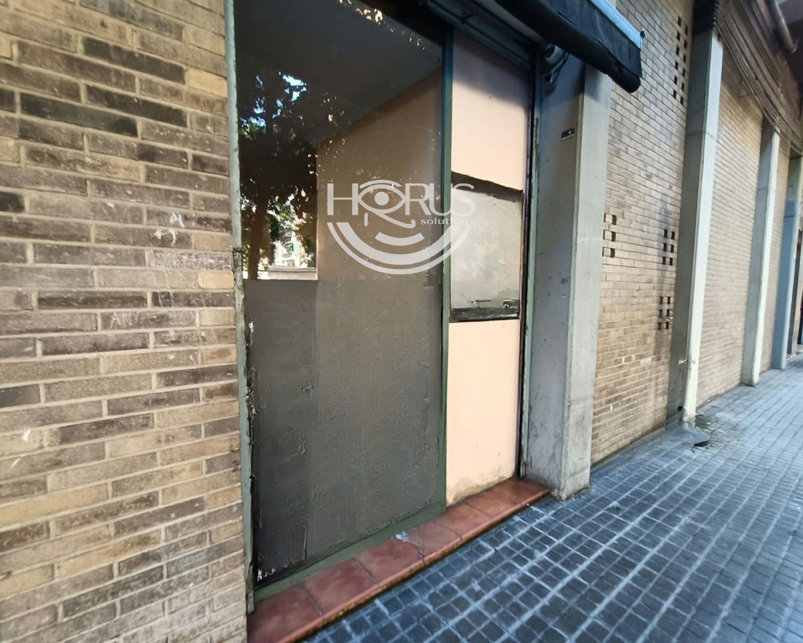BAR-CAFETERÍA EN SANT MARTÍ: TERRAZA, CLIENTELA Y OPERATIVA EN PLENO RENDIMIENTO - Foto 8