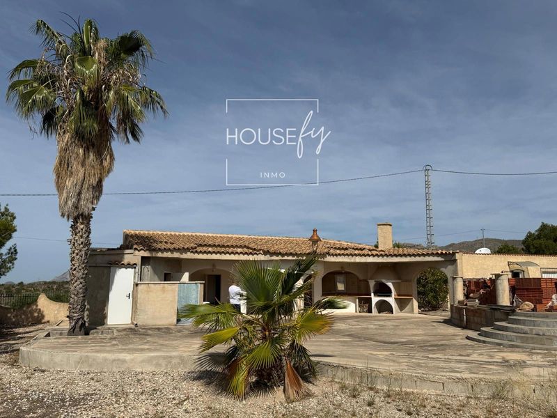 Chalet Independiente en venta Albatera, Alicante. Ref: 1037. Inmo Housefy