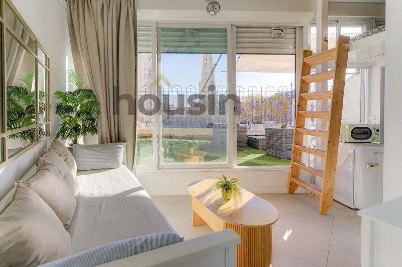 Ático de 1 dormitorio con terraza en Menéndez Pelayo, Retiro