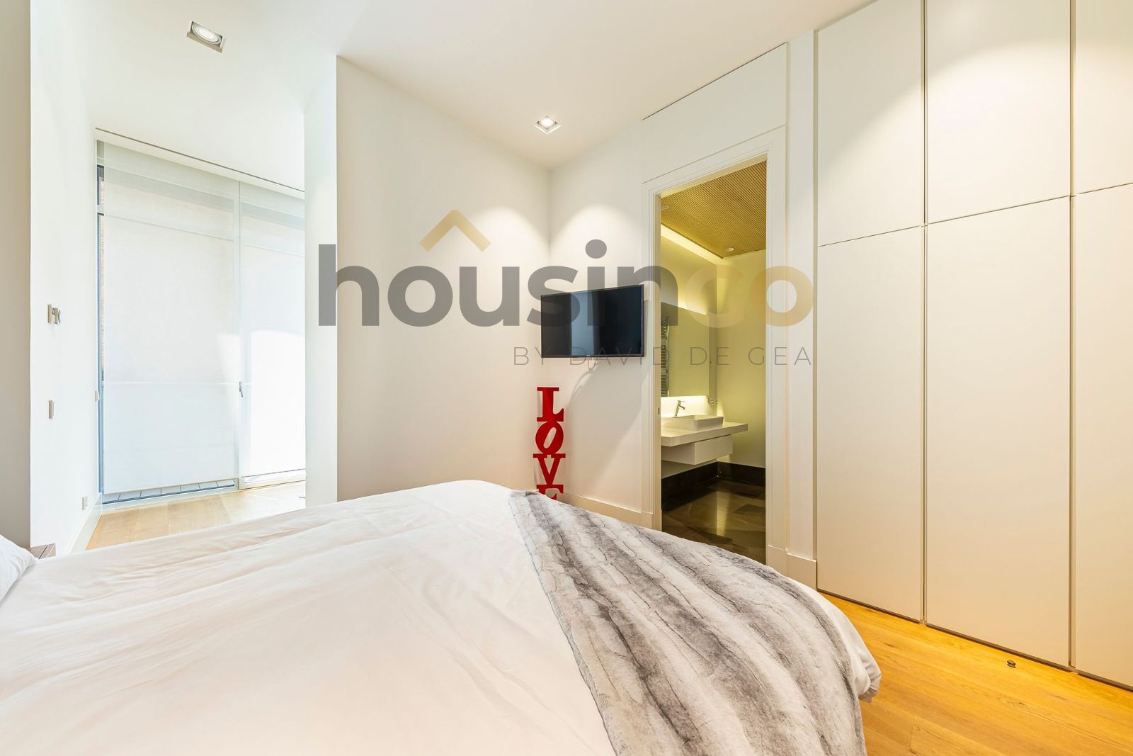 Vivienda - Piso con 8 balcones en alquiler en Calle Jorge Juan