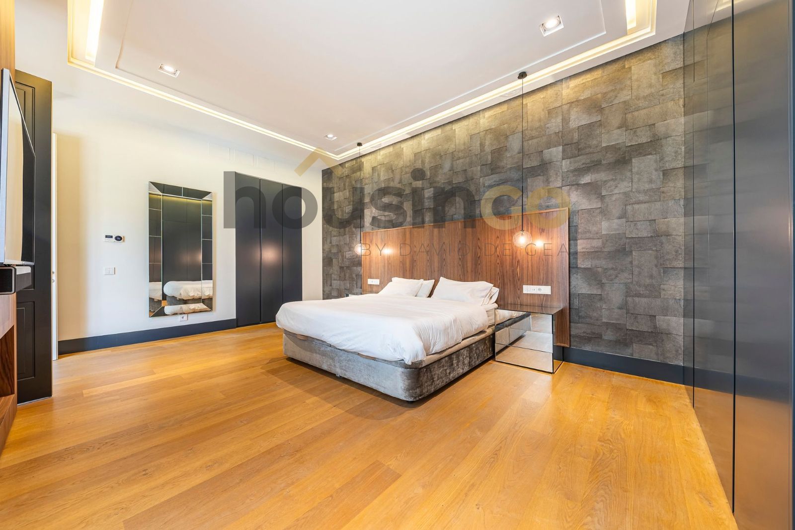 Vivienda - Piso con 8 balcones en alquiler en Calle Jorge Juan