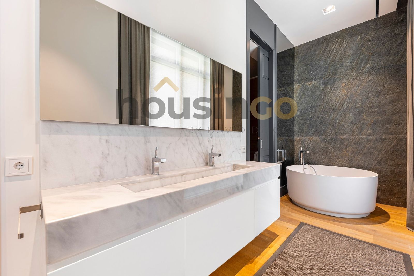 Vivienda - Piso con 8 balcones en alquiler en Calle Jorge Juan
