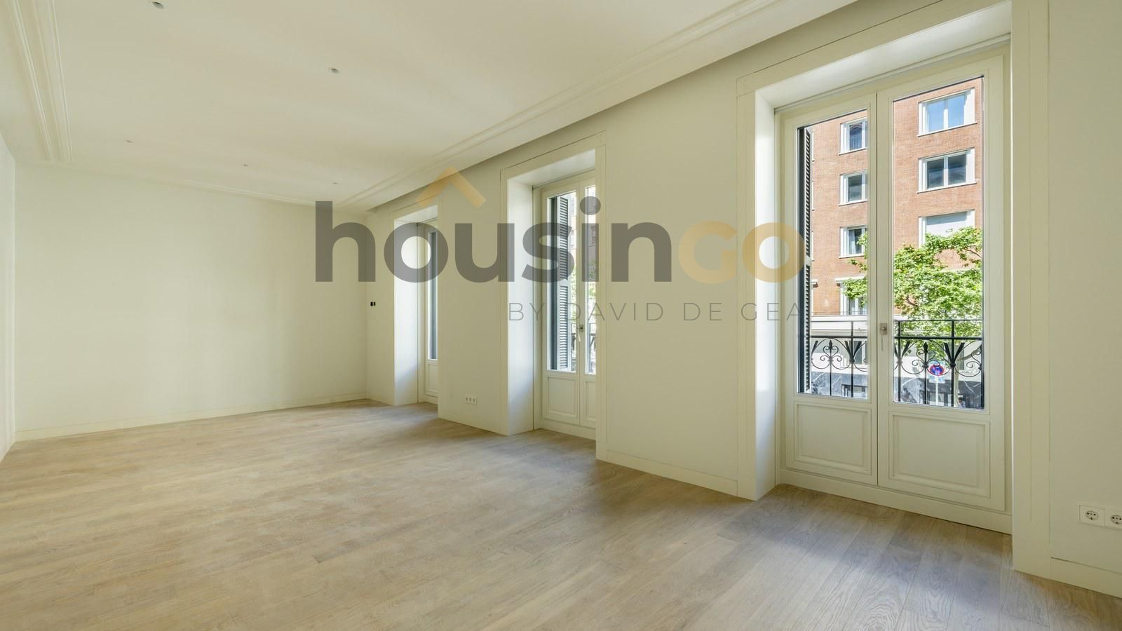 Flat for sale Madrid. Ref: 6817. HousinGo