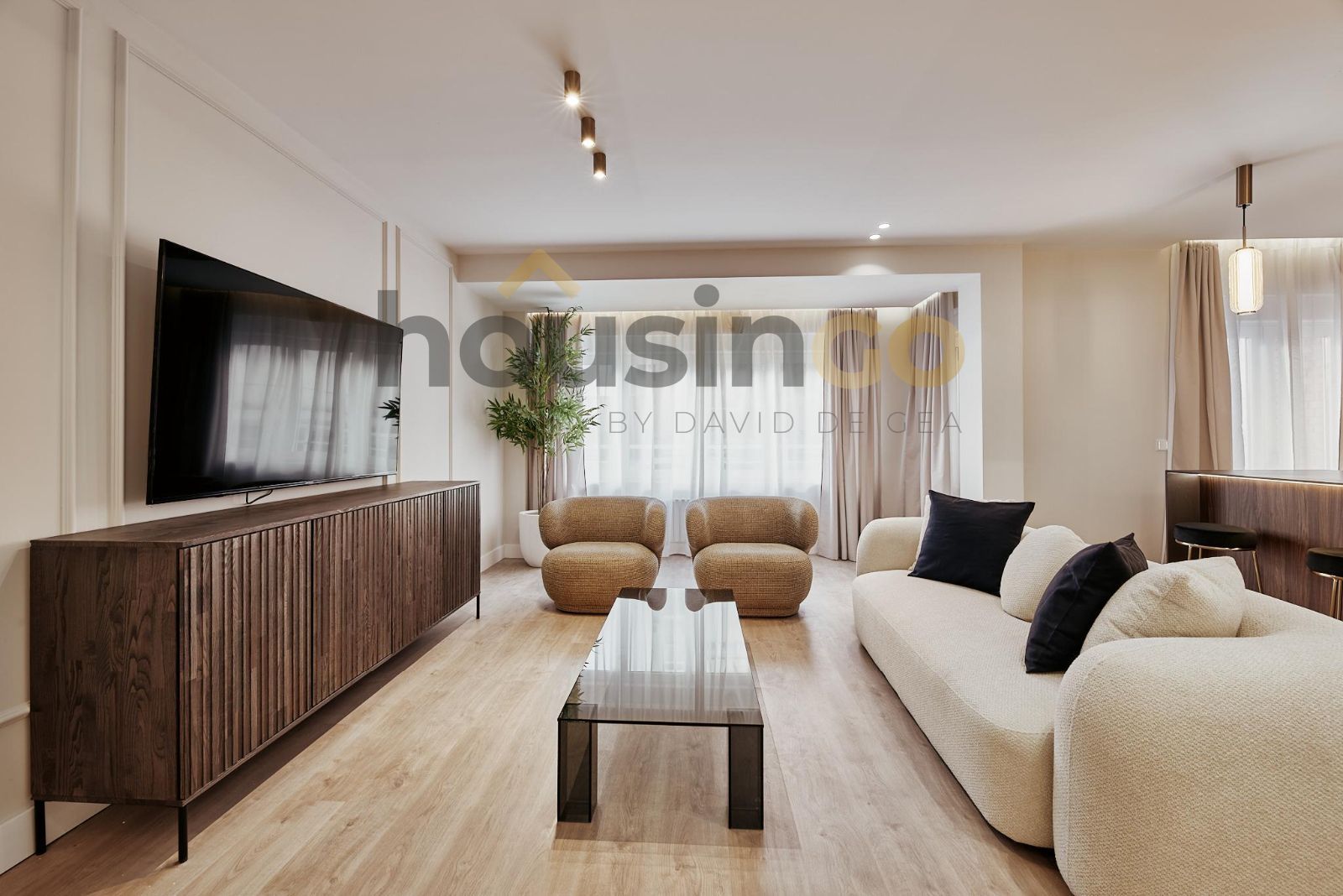 Flat for sale Madrid. Ref: 6911. HousinGo