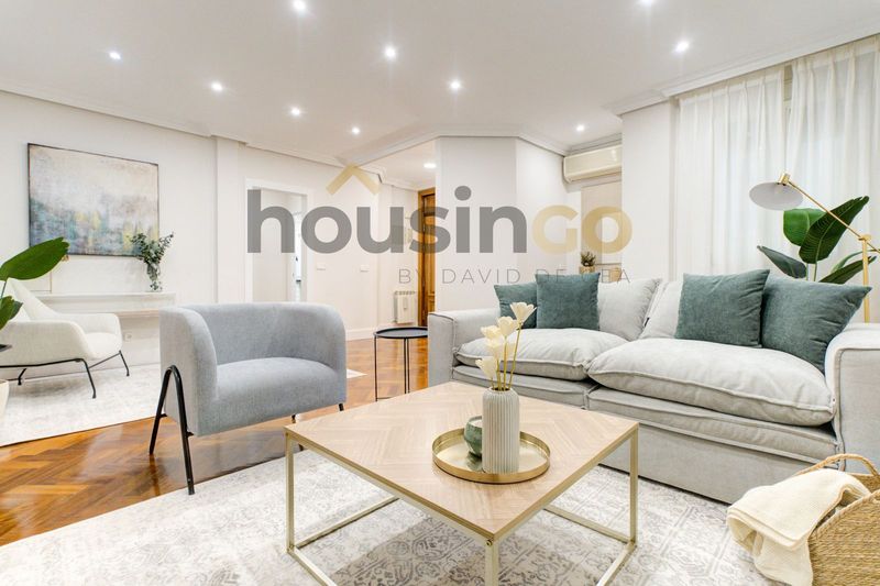 Classic 3-bed apartment in Velázquez, Salamanca
