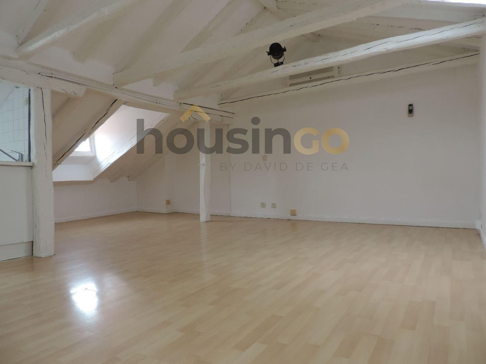 Ático en venta Madrid. Ref: 7017. HousinGo