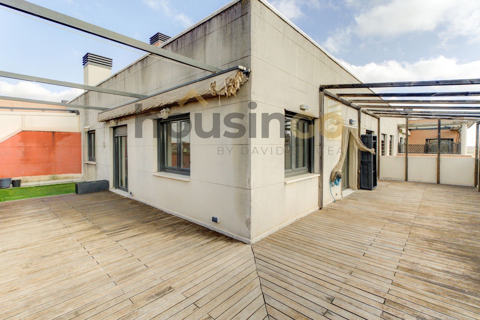 Ático en alquiler Madrid. Ref: 7149. HousinGo