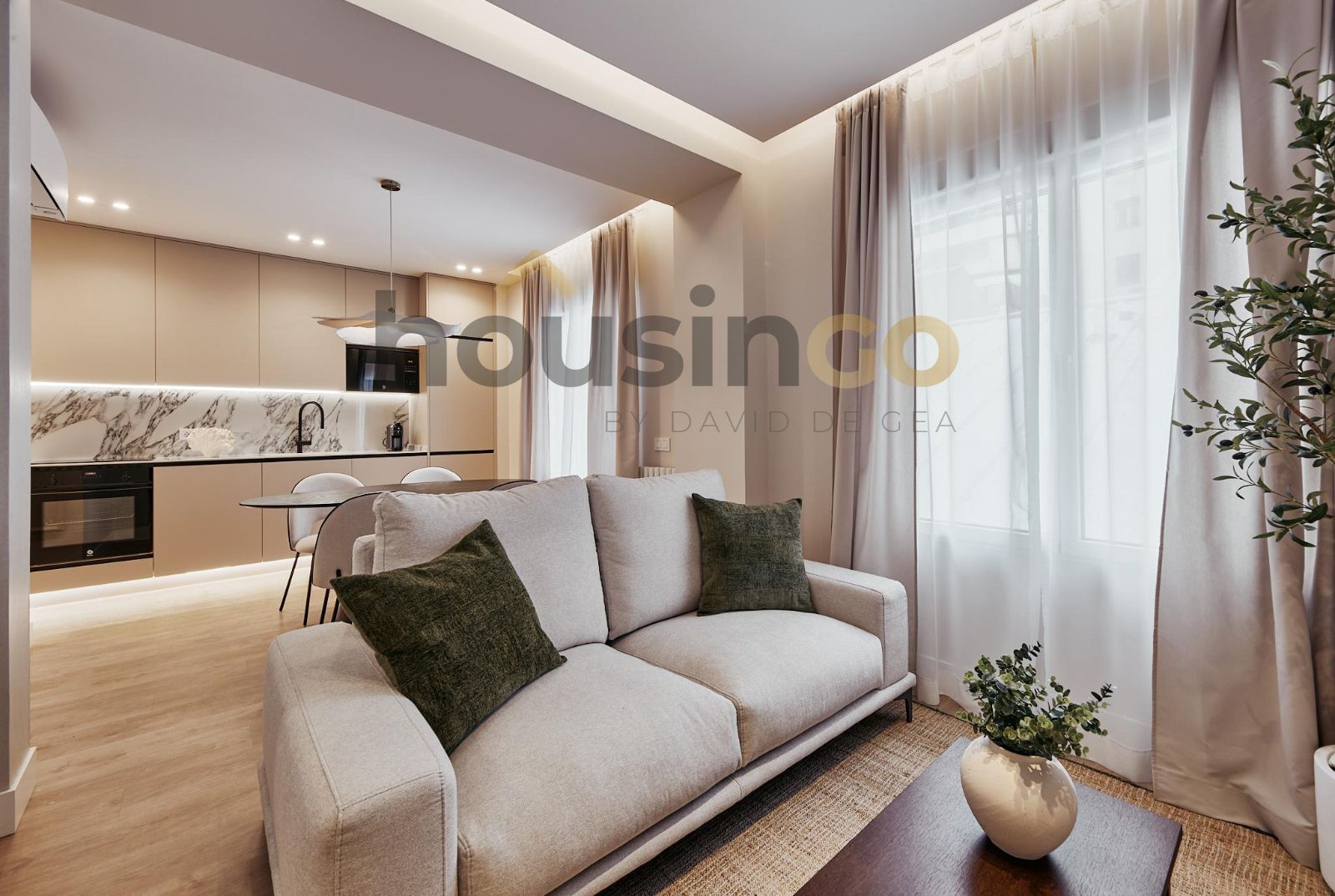 Flat for sale Madrid. Ref: 7241. HousinGo