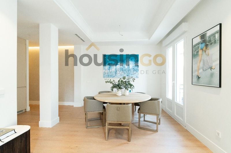 Classic 2-bed apartment in a period building in Justicia, Centro