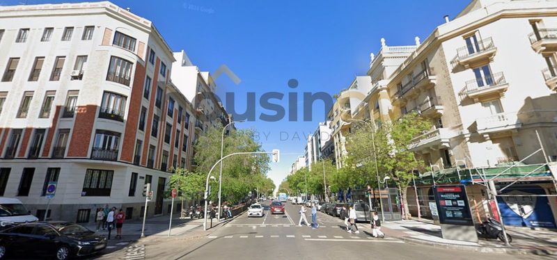 Piso clásico de 2 dormitorios en edificio clásico en Ortega y Gasset, Salamanca