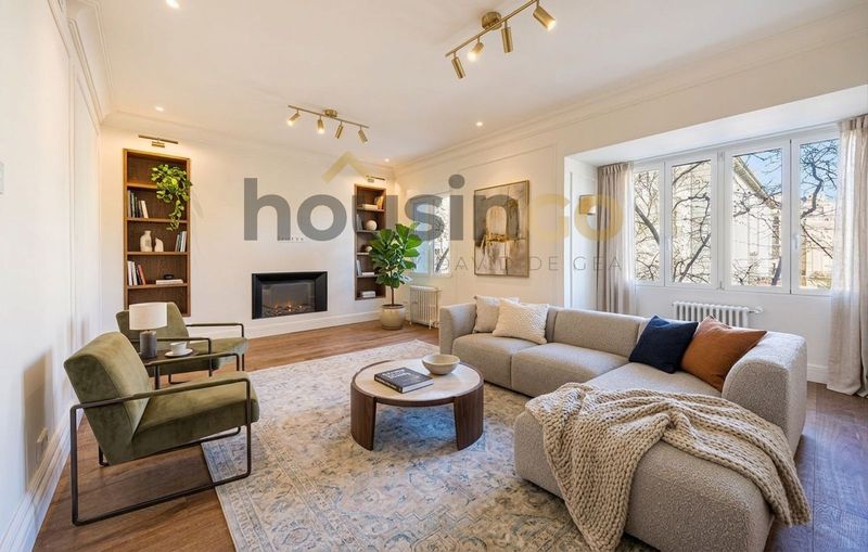 4-bed apartment with natural light in Ríos Rosas, Chamberí