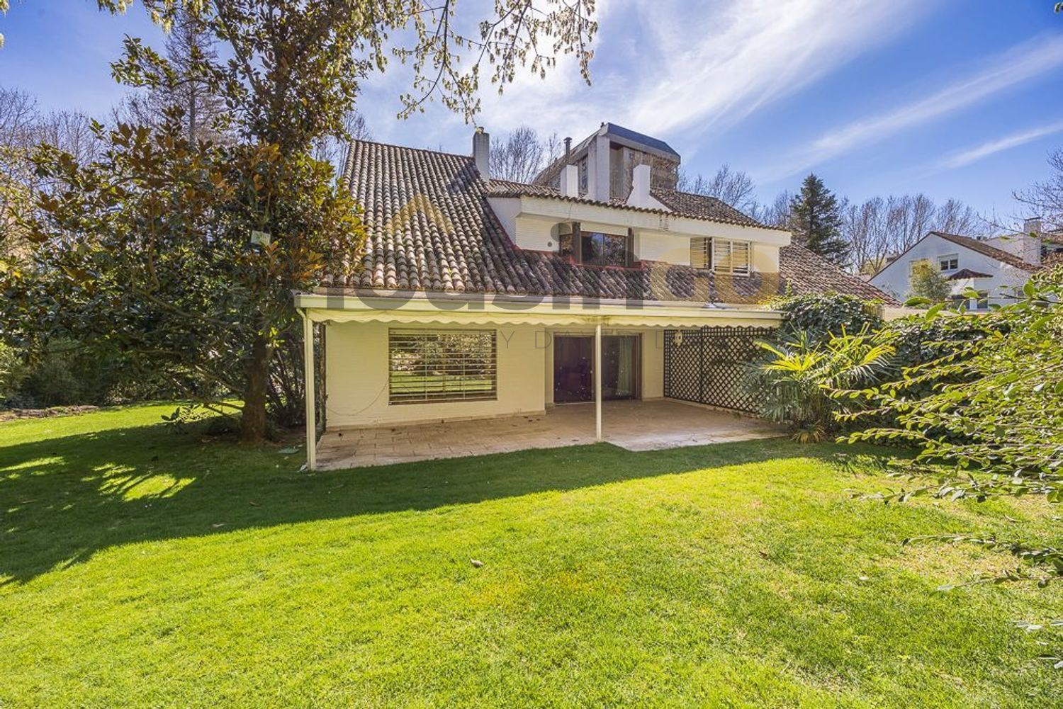 Chalet Independiente en venta Madrid. Ref: 7531. HousinGo